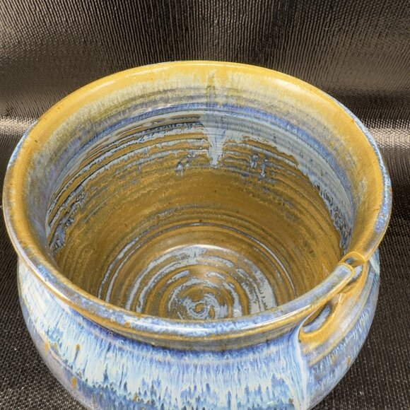 Saltbox Pottery Knitting Yarn Bowl Dish Signed Hand Made Large Container Blue - Picture 12 of 15